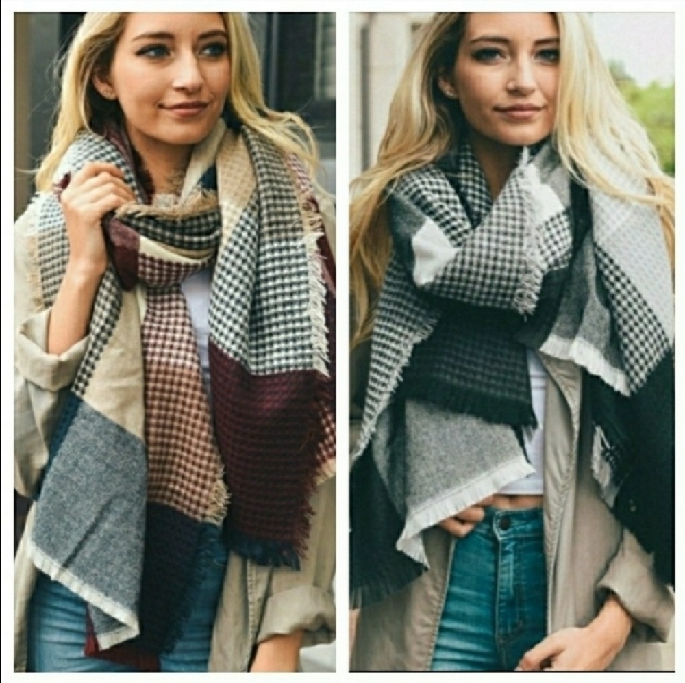 Stylish Plaid Blanket Scarf 🧣
